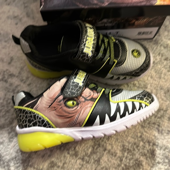 Jurassic World, Jurassic Park Light Up Sneakers, size 8, size 11, Dinosaur - Picture 8 of 8